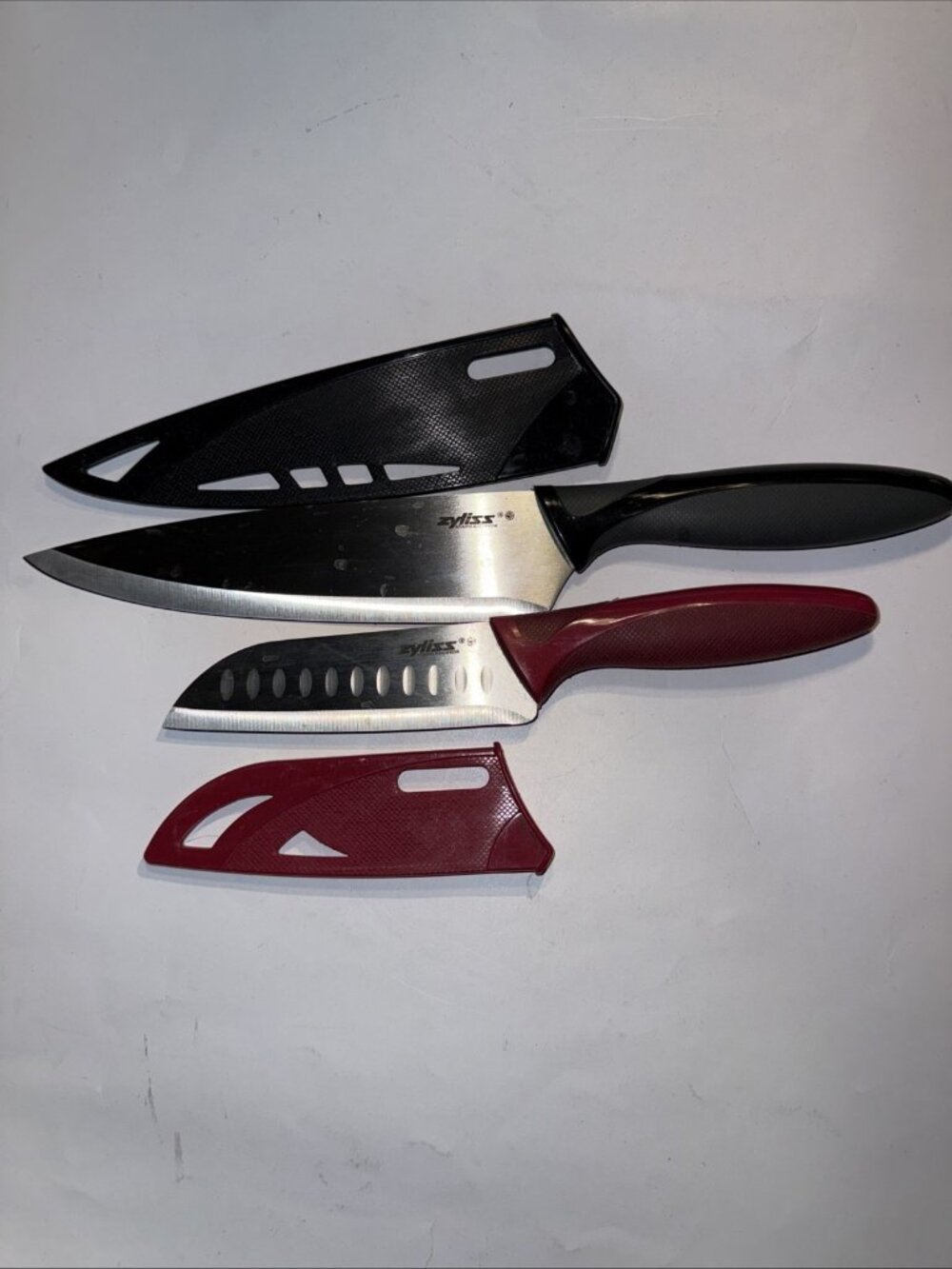 ZYLISS  High Quality Stainless Steel Knives Set Of Two 2 Plastic Safety Sheths